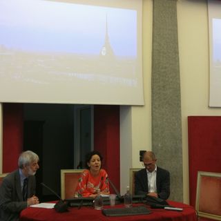 Torino, la Mole si illumina per i 10 anni della Missione Fermi