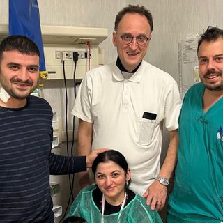 Dalle Molinette una bella storia di Natale: un papà dona il fegato alla figlia di 11 mesi e la salva