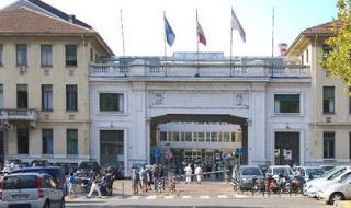 Tragedia all'ospedale Molinette di Torino: paziente si suicida gettandosi dal terzo piano