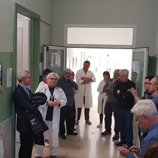 Inaugurata mostra fotografica permanente nel reparto  di Medicina del Maggiore dell'ospedale di Chieri