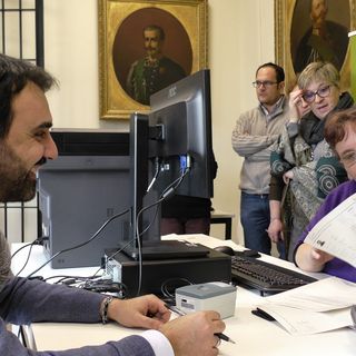 Moncalieri, da lunedì prossimo si cambia: la carta d'dentità diventa elettronica