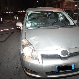 Investito e ucciso sulle strisce pedonali: i vigili cercano testimoni