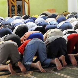 Torino: &quot;No alla moschea all'ex Moi&quot;