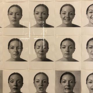 Camera “si sdoppia” per raccontare i rivoluzionari anni Sessanta e Settanta attraverso l’arte fotografica