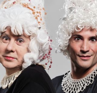 Alessandro Fullin in Sorelle Robespierre al Teatro Superga