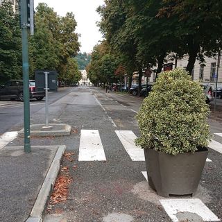 La Circoscrizione 8 guarda alle nuove aree pedonali: attenzione sul traffico vicino a scuole e centri universitari