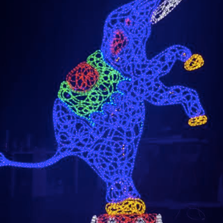 In foto, l'elefante grande da esterno