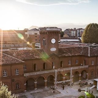 In foto la Scuola Holden