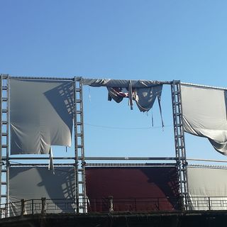 &quot;Le Vele&quot; del Filadelfia resteranno, a breve la sostituzione dei teloni danneggiati dal vento