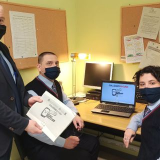 agenti della municipale fanno lezione su Meet