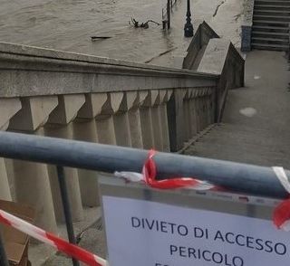 Maltempo, da questa sera a Torino scatta la chiusura dei Murazzi