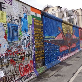 Rivoli, un sabato per ricordare i 30 anni dalla caduta del Muro di Berlino