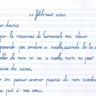 quaderno di scuola elementare con tema