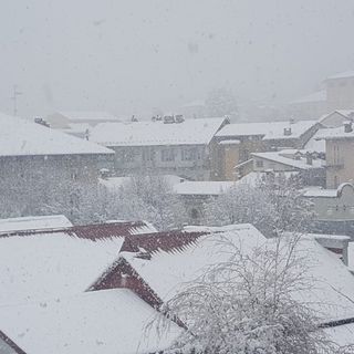 La “perturbazione dell’Immacolata” porta la neve a Torino: attesi fiocchi di neve in città