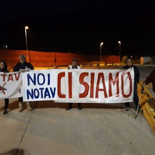 No Tav over 70 entrano nel cantiere di Chiomonte: &quot;Non ci fermeranno mai&quot;