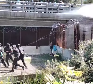 No Tav, i carabinieri non ci stanno: "Ennesima vile aggressione" No Tav, i carabinieri non ci stanno: "Ennesima vile aggressione"