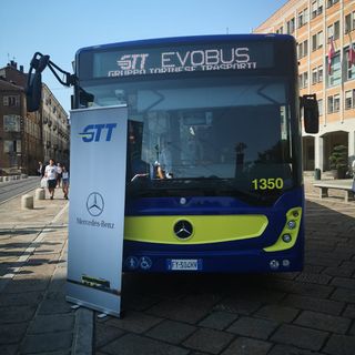 Disservizi dei bus, i sindaci della cintura di Torino all’attacco di GTT: “Situazione inaccettabile”