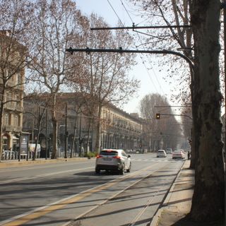 Nuovo codice della strada: a Torino a picco le multe con i T-red