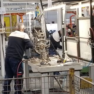 persone al lavoro persone al lavoro