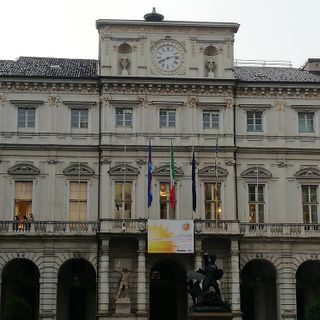 Il Comune di Torino apre nuovi mutui: in arrivo 11 milioni di euro per messa in sicurezza delle scuole, strade e immobili