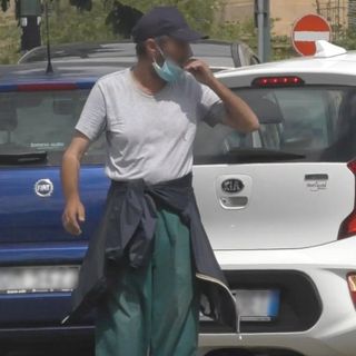 parcheggiatori abusivi