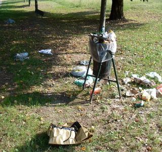 Rifiuti al parco