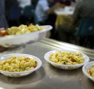 A Moncalieri il 'pasto sospeso' raddoppia, grazie alla solidarietà dei dipendenti Italdesign