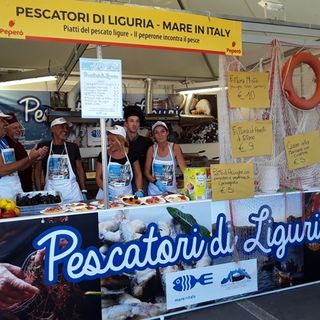 Gustosi piatti a base di pesce azzurro e peperone a Pepero' di Carmagnola