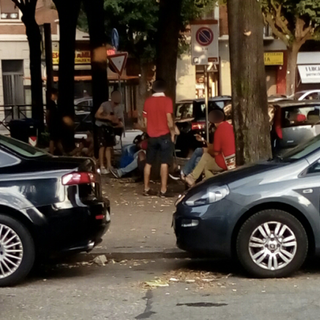 Caos, alcol e musica alta in piazza Villari, l'esasperazione dei cittadini: &quot;Intervengano le istituzioni&quot;