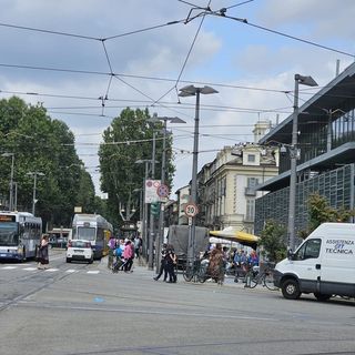 Dal 2 settembre riapre anche via Cigna, dove erano stati fatti interventi sui binari