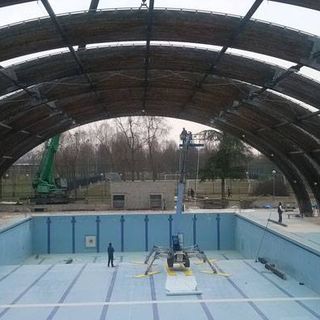 Lavori in ritardo di 4 mesi, ma la Piscina Colletta fa il conto alla rovescia: “Riapertura a giugno”