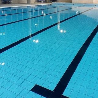 Piscine Pellerina e Trecate: pubblicati i bandi per la gestione nei mesi estivi