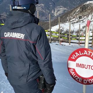 Bimba morta sugli sci a Sauze d'Oulx: gli imputati chiedono di patteggiare Bimba morta sugli sci a Sauze d'Oulx: gli imputati chiedono di patteggiare