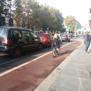 Pista ciclabile in via Nizza, al via i lavori lato ferrovia: ipotesi parcheggio “Kiss&amp;Go” a Porta Nuova