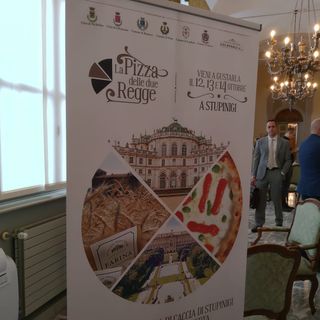Una pizza gourmet per celebrare due Regge patrimonio dell'Unesco (VIDEO)