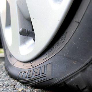 Il 35enne potrebbe essere il responsabile di altri colpi messi a segno nella zona