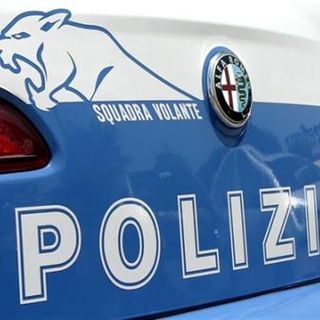Torino: forza due Fiat 600, fermato dalla Polizia di Stato
