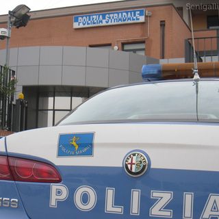 Rapina impropria all'interno di un supermercato: fermato