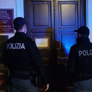 chiusura locale Rivoli