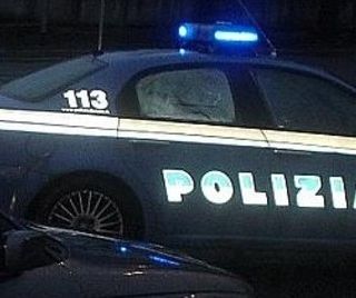 Suocera chiama la polizia e mette fine alle violenze in famiglia del genero