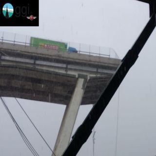 Crolla ponte a Genova, una coppia di Pinerolo l’ha attraversato pochi minuti prima: "C’era molto traffico, tanti camion fermi incolonnati" (VIDEO) Crolla ponte a Genova, una coppia di Pinerolo l’ha attraversato pochi minuti prima: "C’era molto traffico, tanti camion fermi incolonnati" (VIDEO)