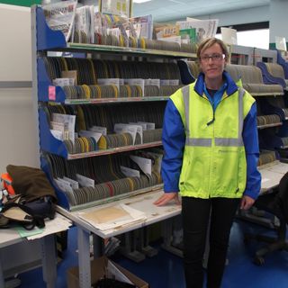 Presentato a Leinì il nuovo centro di distribuzione postale