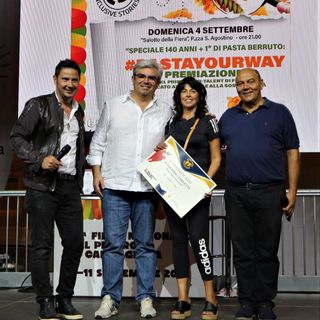 evento con ospiti
