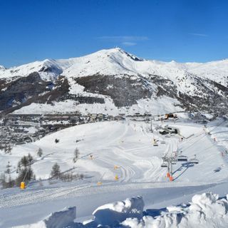 Vialattea, impianti aperti da giovedì 7 dicembre