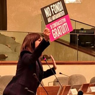 protesta consiglio regionale