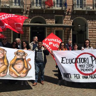 A Torino presidio degli educatori professionali: &quot;La legge di stabilità ci danneggia&quot;