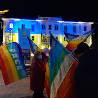 fiaccolata nichelino per la pace