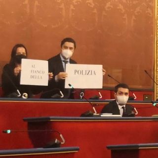 Scontri polizia-attivisti Comala, minoranza contro Rosatelli. Lo Russo: &quot;Piena vicinanza alle forze dell'ordine&quot;