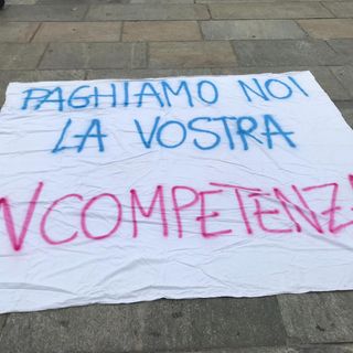 immagine di repertorio striscione anti dad