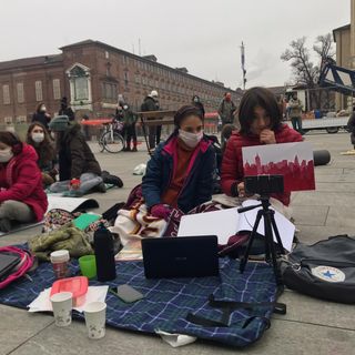 immagini di repertorio della protesta anti dad